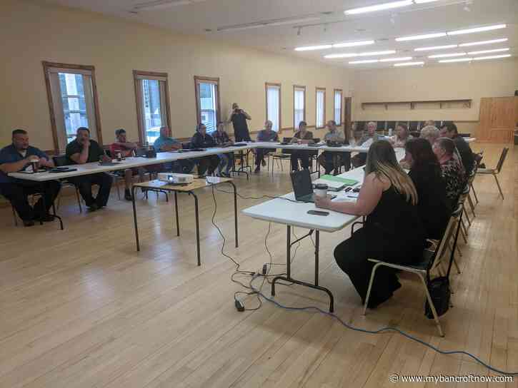 Municipalities come together to discuss NH Arena in sometimes heated meeting 