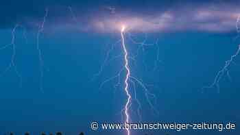 Baden bei Gewitter: Wie die wichtigste Regel lautet