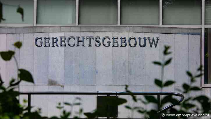 Almere - Almeerder (19) verdacht van bendegeweld in Groningen: "Ik wist niet dat er geschoten werd"