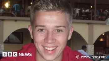 Dad of plane crash victim condemns Boeing plea deal