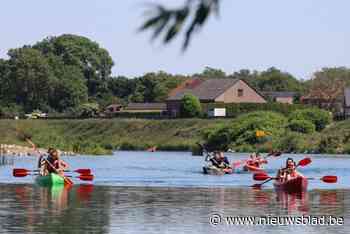 Vanaf nu kunnen ook kajakkers vanuit Nederland de Maas proper houden met een ‘Maas cleanup pakket’
