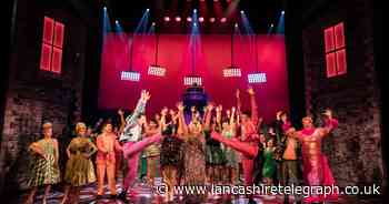 Hairspray starring role throws debut maker in at deep end