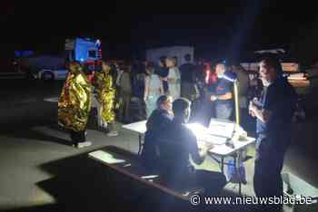 Negen Vlaamse tieners belanden op terugweg van Kazou-reis in ziekenhuis: allemaal positief getest op Covid-19