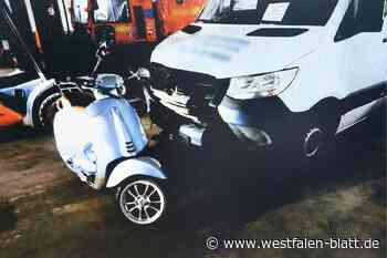 Roller klebt nach Unfall an Sprinter: Fahrerflucht mit zwei Fahrzeugen