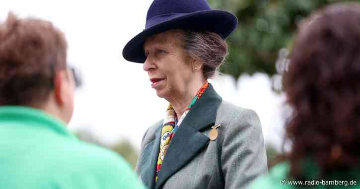 Prinzessin Anne mit erstem offiziellen Termin nach Unfall