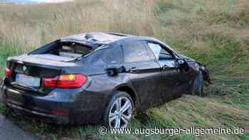 Aquaplaning-Unfall auf der A7: BMW überschlägt sich