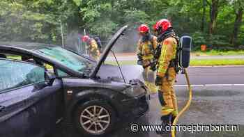 112-nieuws:  boom valt op huis • Auto in brand