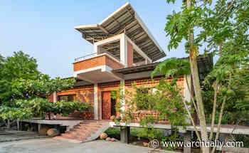 Fakir Bari House / Design Works Studio