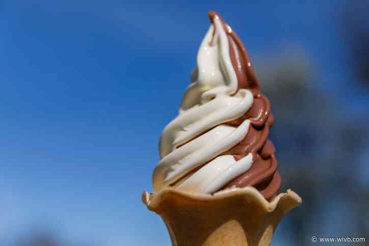 Rayzor's Dawg House in Eden offering free ice cream to support families impacted by tornado