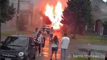 Barrie students lose everything in destructive fire as neighbours rally to help