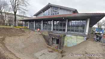 Mehrzweckhalle in Höhenkirchen-Siegertsbrunn bleibt weiter dicht
