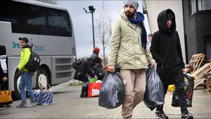 Noordoostpolder - NOP wil geen alleenstaande asielzoekers, maar wel gezinnen