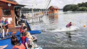 Sommerurlaub auf dem Salzgittersee: Wasserski für die ganze Familie