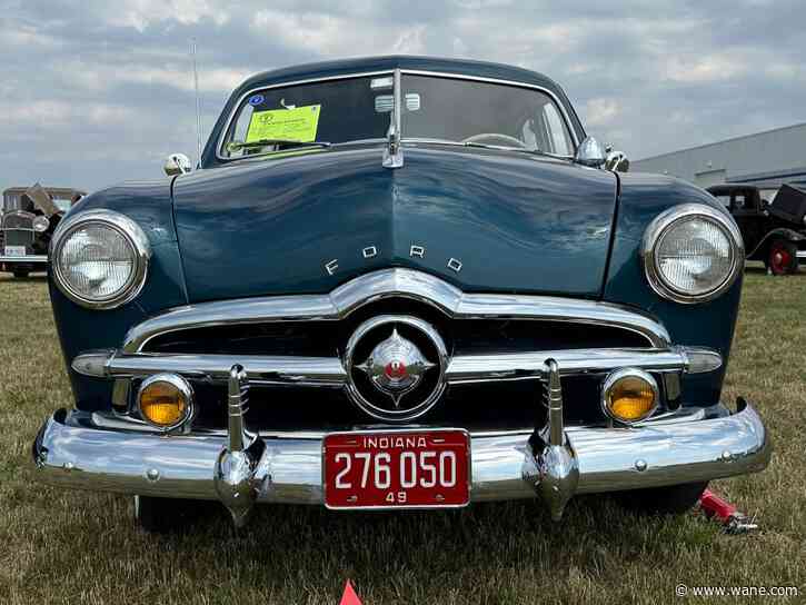 Burning rubber at the 41st Old Fort Mustangers Ford & Mustang Car Show