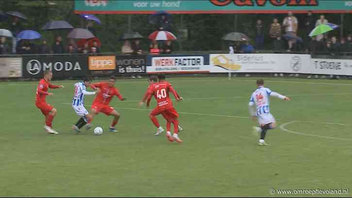 Almere - Maduro's Almere City lijdt oefennederlaag tegen Van Persie's SC Heerenveen