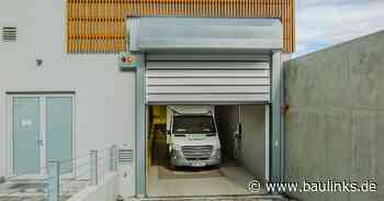 Isoliertes Schnelllauftor für Blumengroßhändler Tulipa Praha