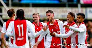 Ajax dankzij Fitz-Jim, Van den Boomen en blunderende doelman langs Rangers FC, Berghuis maakt rentree