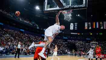Kantersieg für Schröder und Co.: Deutsche Weltmeister brennen Basketball-Feuerwerk ab