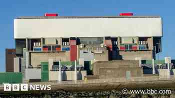 Nuclear power plant celebrates energy milestone