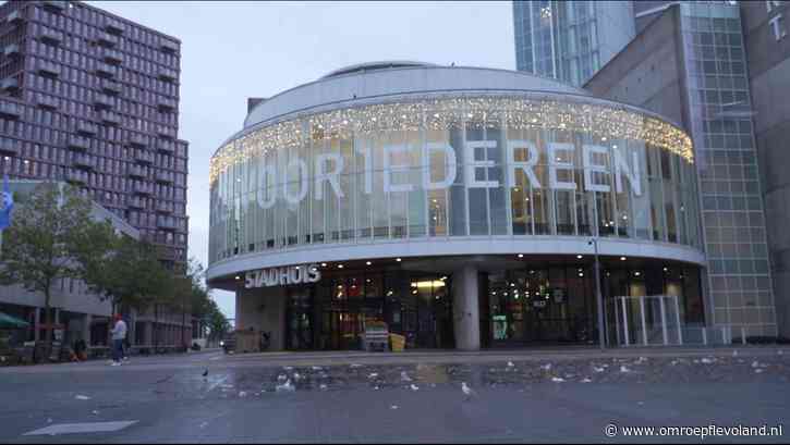 Almere - Rijk trekt portemonnee voor snellere woningbouw in Almere