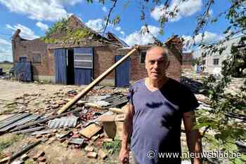 Vrijwilligers in de bres om stormschade te ruimen bij zwaargetroffen hertenboerderij: “Ik besefte niet dat mijn dak wegwaaide”