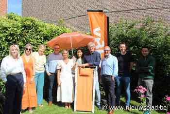 CD&V-connect Zonhoven trekt deze zomer met oranje strandstoel door het dorp