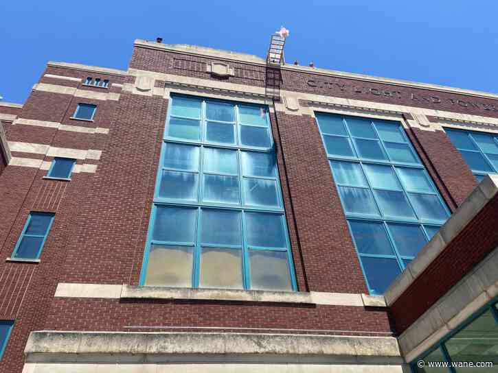 Best contraption wins at Science Central's annual Egg Drop