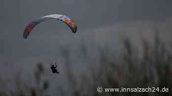 Gleitschirmunfall in Schönau am Königssee: Mann aus fünf Metern zu Boden gestürzt