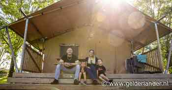 Vakantie is een onbereikbare luxe voor dit gezin. Nu genieten ze van een gratis weekje aan Veluwemeer
