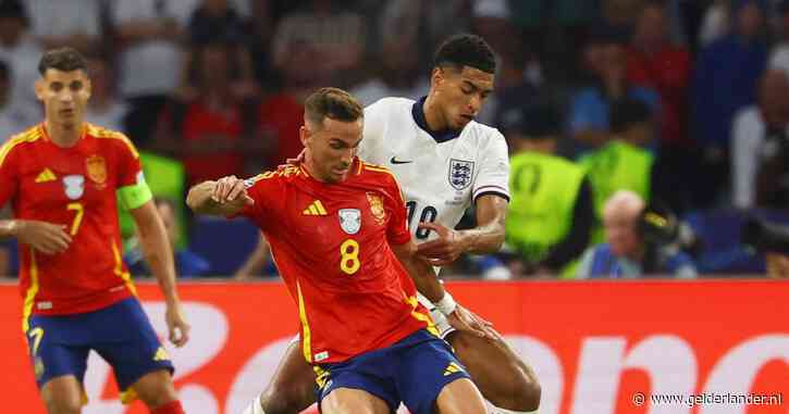 LIVE EK 2024 | Foden stuit vlak voor rust op Unai Simon, kanonnen Spanje en Engeland houden zich rustig