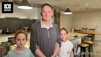 Ongoing decline in Victorian foster carers spurs urgent calls for increased allowance