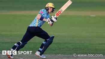 T20 Blast: Bears, Surrey & Sussex reach last eight