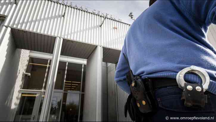 Almere - Opnieuw een relatie tussen medewerker tbs-kliniek en patiënt, derde sinds april