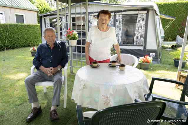 Jacques (83) en Anny (85) komen al 50 jaar naar camping Houtum: “Hier is het toch heel anders dan in de stad”