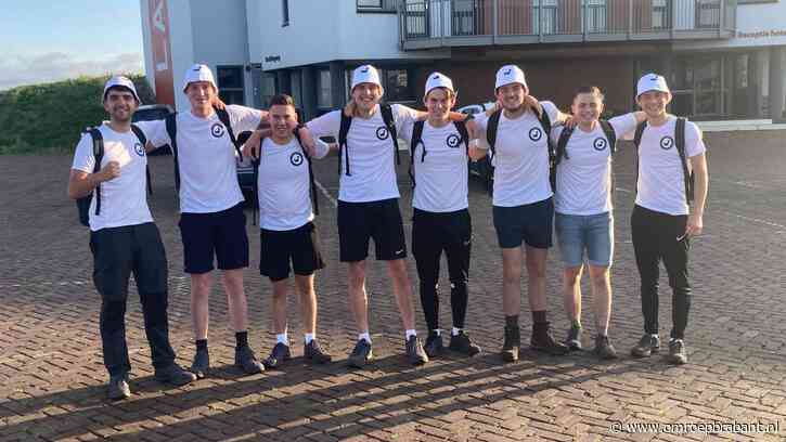 Hete peper eten of haar millimeteren, deze vrienden doen het voor het KWF