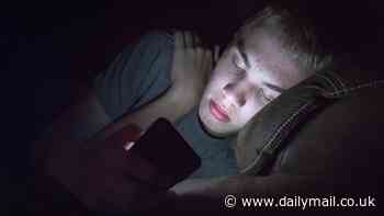 Scientists identify when fragile masculinity begins in men