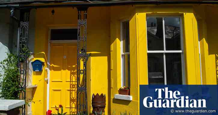 Number of agreed UK house sales over past month ‘up 15% on 2023’