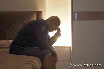 Too Little, Too Much: Poor Sleep Linked to Vessel Damage in Those With Diabetes