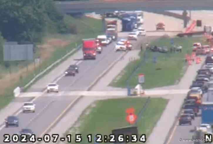 Overturned vehicle slows traffic on I-69 near Jefferson Boulevard