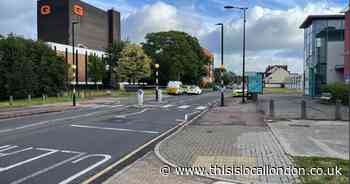 Billet Lane, Hornchurch: Man dies outside Queen's Theatre