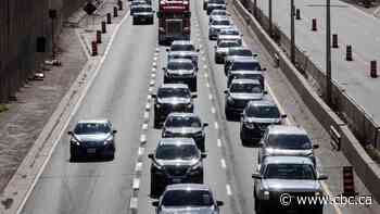 Bad traffic causing locals to consider leaving Toronto: survey