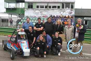 Met Elza crosst vierde generatie van familie Vliers op Duivelsbergcircuit