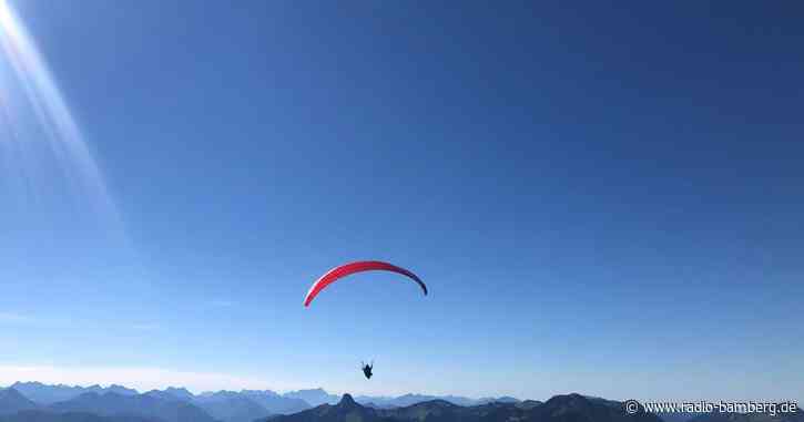 65-Jähriger stürzt mit Gleitschirm ab