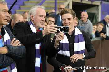 🎥 Made in Neerpede! Remco Evenepoel laat even zien dat hij het voetballen nog niet verleerd is