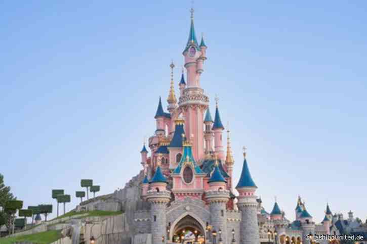 Coperni verzaubert mit Modenschau im Disneyland Paris