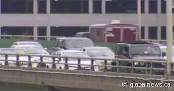 Traffic ‘crisis’ has many Toronto-area residents ‘reluctant’ to work in office: poll