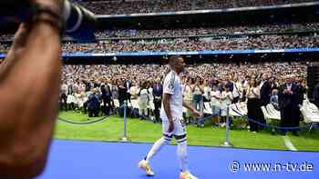 Pompöse Vorstellung in Madrid: Mbappé löst Ronaldo-Hype aus und will sein "Leben geben"