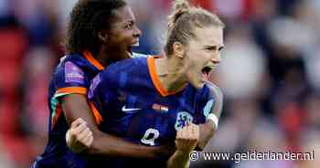 Vivianne Miedema-sprookje helpt Oranje Leeuwinnen naar EK in Zwitserland: ‘Mag heel trots op mezelf zijn’