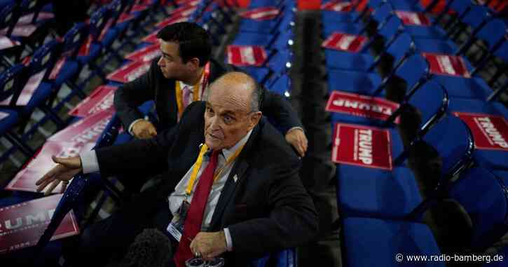 Trump-Verbündeter Giuliani stürzt bei Republikaner-Parteitag