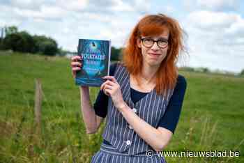 Signe (33) maakt schrijfdebuut met herwerkte Vlaamse volksverhalen: “Van kindsbeen af gefascineerd door heksen”